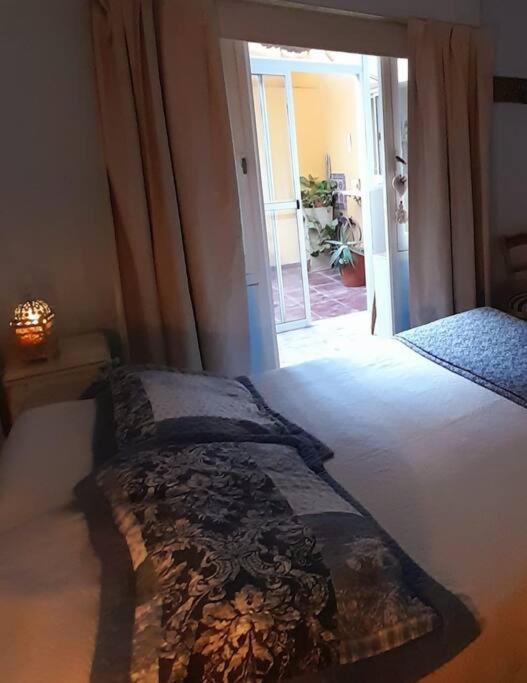 ¨Las Mayólicas¨ Hermoso Depto con patio español Mendoza Exterior foto